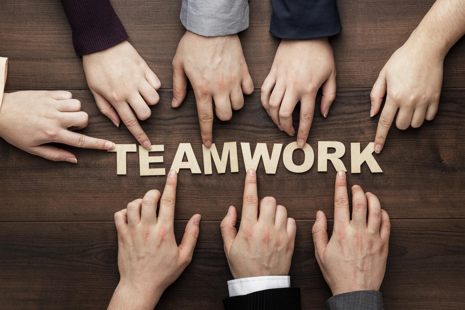 7 استراتيجيات يجب الاعتماد عليها أثناء إدارة فريق العمل